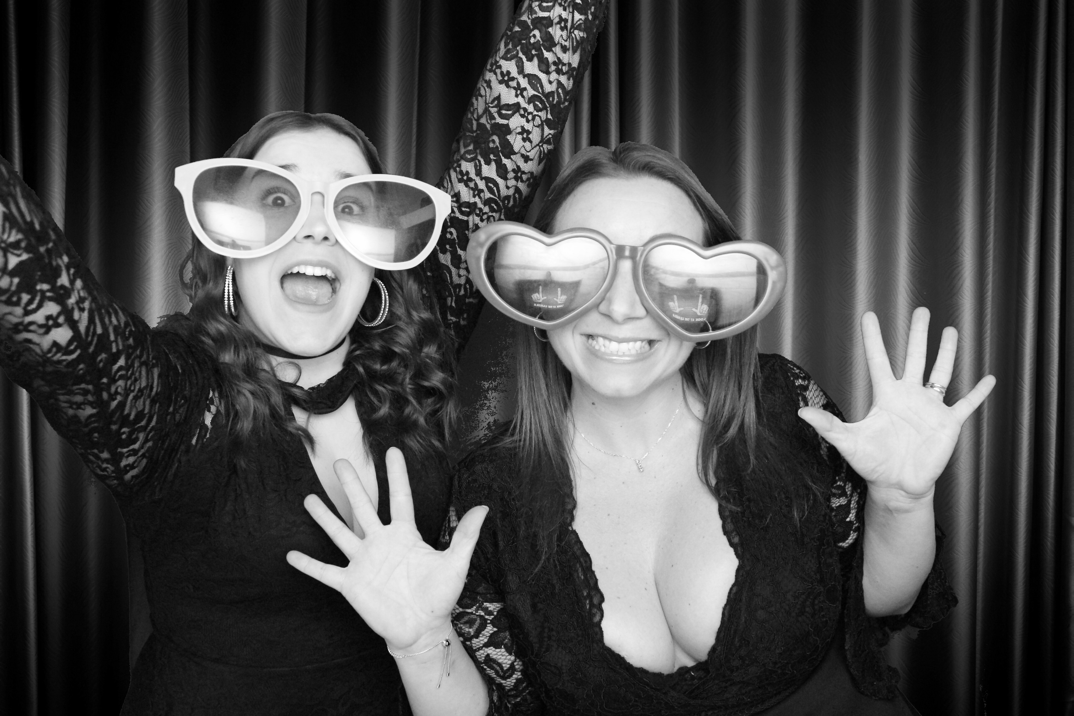 Yvette and Claire’s 40th birthday! - Images | View more photos from the event at gallery.partydelightsphotobooth.co.uk/u/PartyDelightsPhotoBooth/Yvette-and-Claire’s-40th-birthday-Images